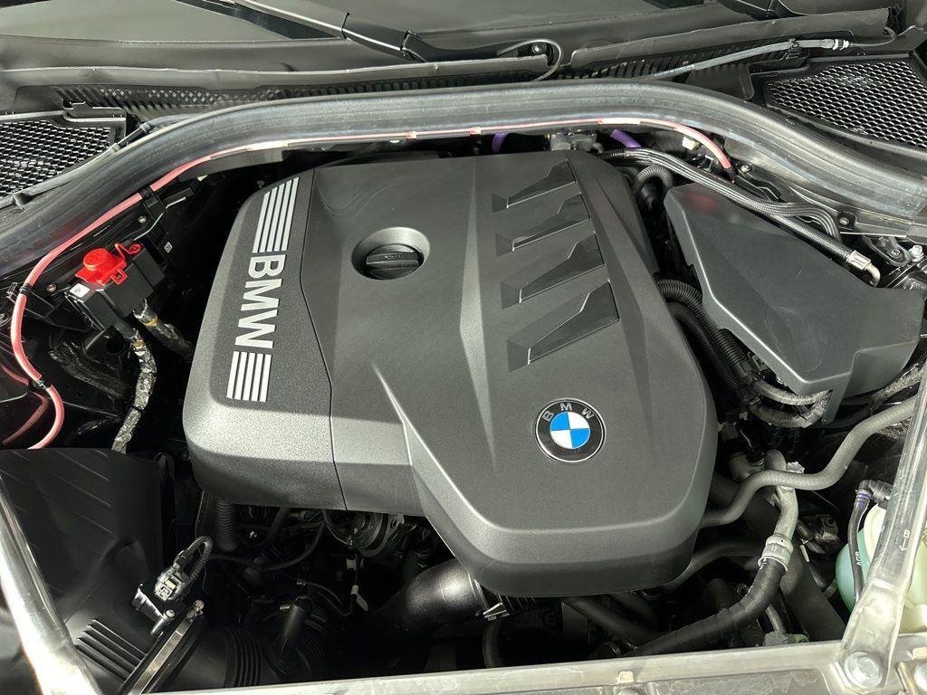 New 2026 Dark Graphite BMW 30 xDrive image 29