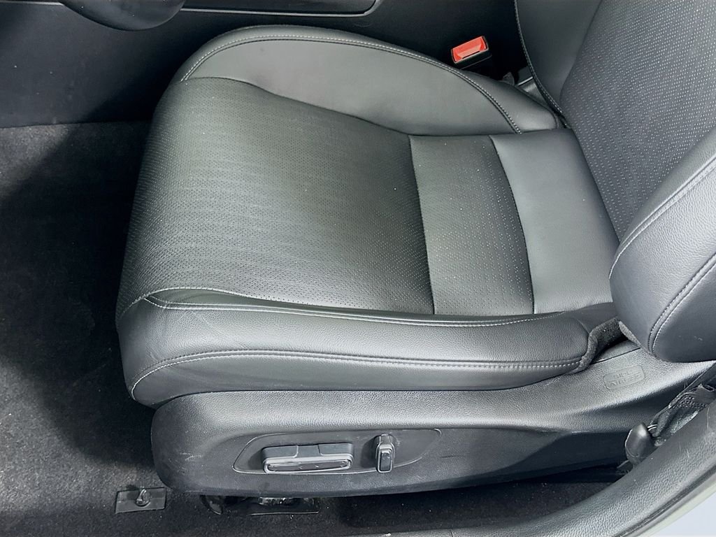 2022 Honda Civic Touring - Photo 20