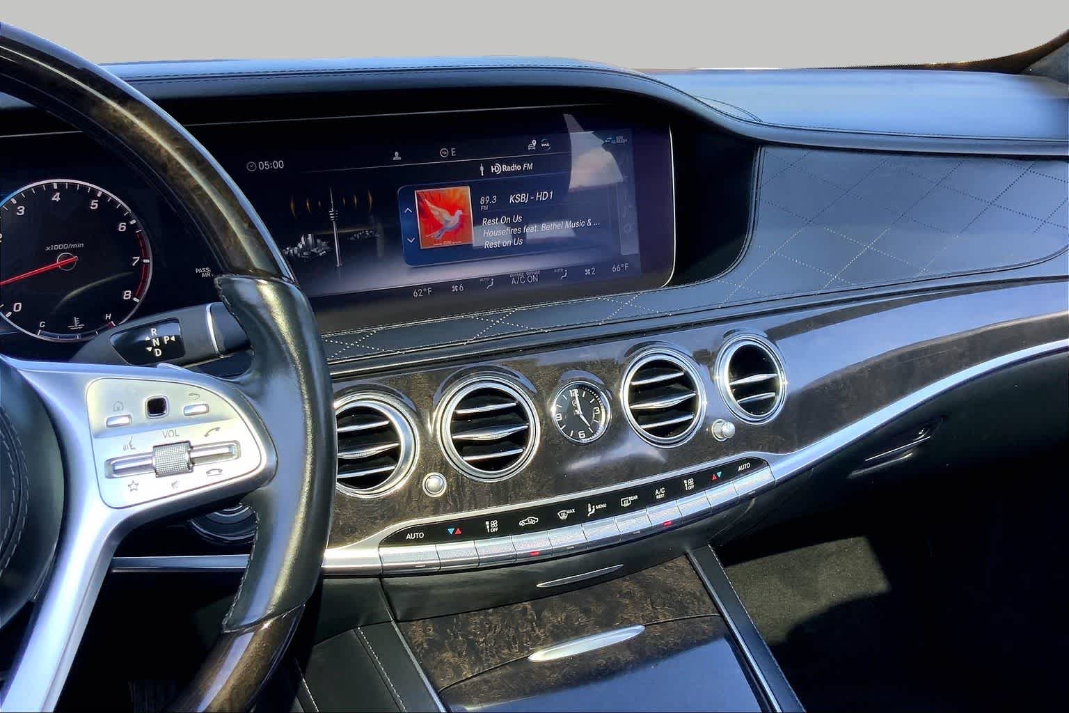 Used 2019 Obsidian Black Metallic Mercedes-Benz S 560 image 7