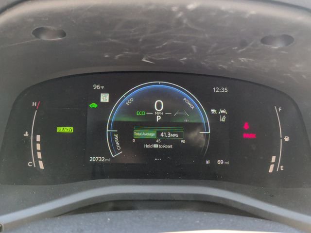 Certified Used 2025  Toyota LE image 22