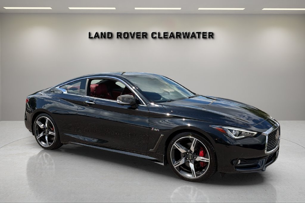 Used 2018 Black INFINITI Red Sport 400 image 7