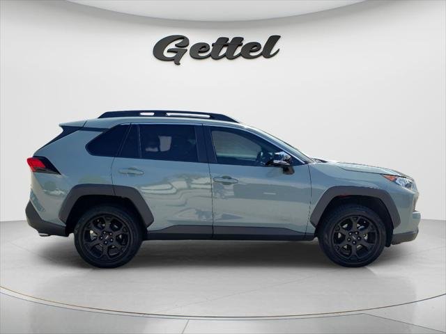 Certified Used 2020 LUNAR ROCK Toyota  image 4