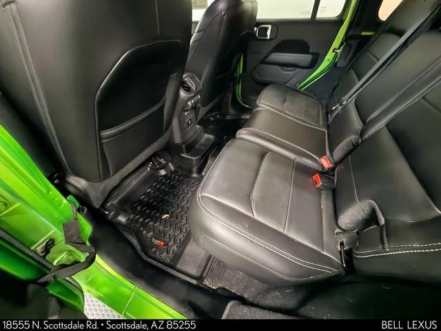 Used 2018 Green Jeep Unlimited Sahara image 13