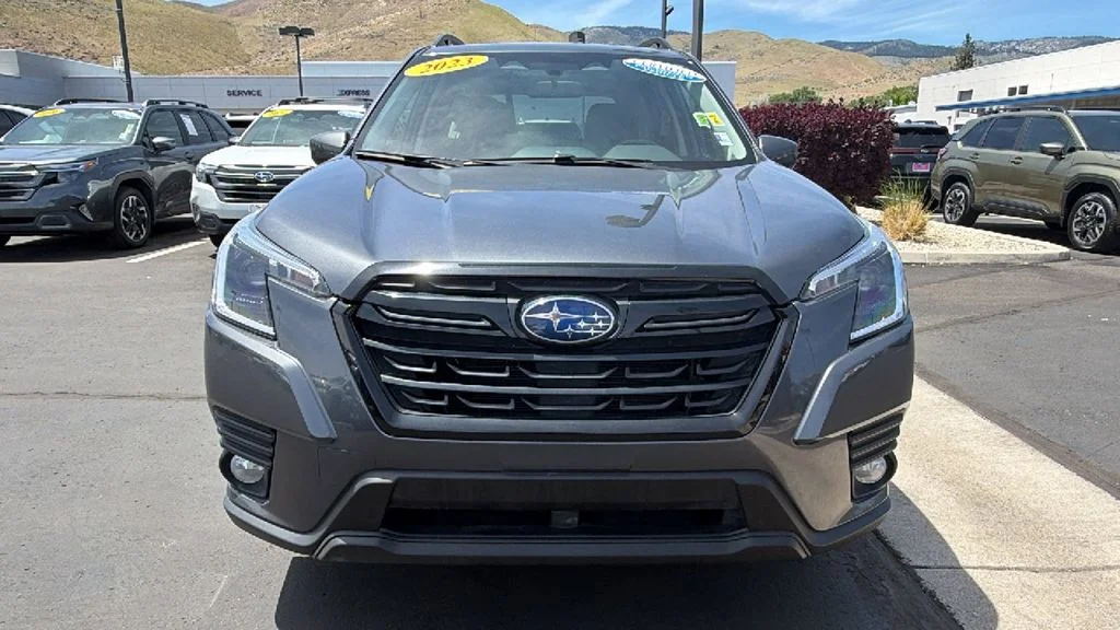 Used 2023 Gray Metallic Subaru Premium image 8