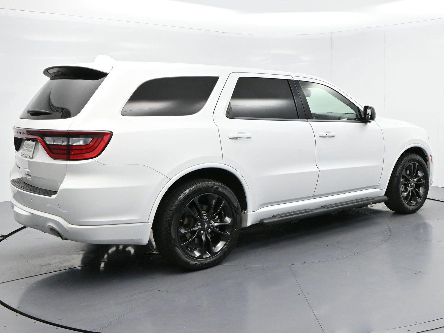 Used 2022 White Knuckle Clearcoat Dodge SXT image 7