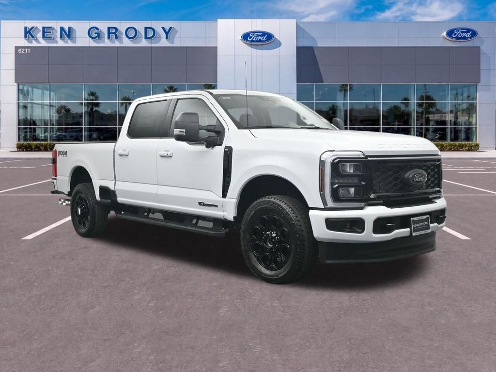 New 2026 Oxford White Ford XLT image 1