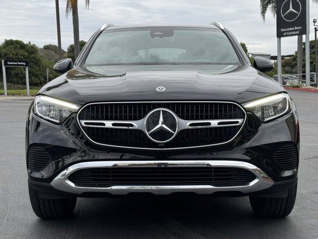Used 2025 Black Mercedes-Benz GLC 300 image 3