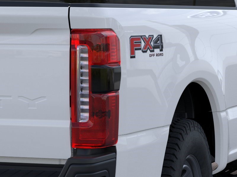 New 2026 Oxford White Ford XL image 22