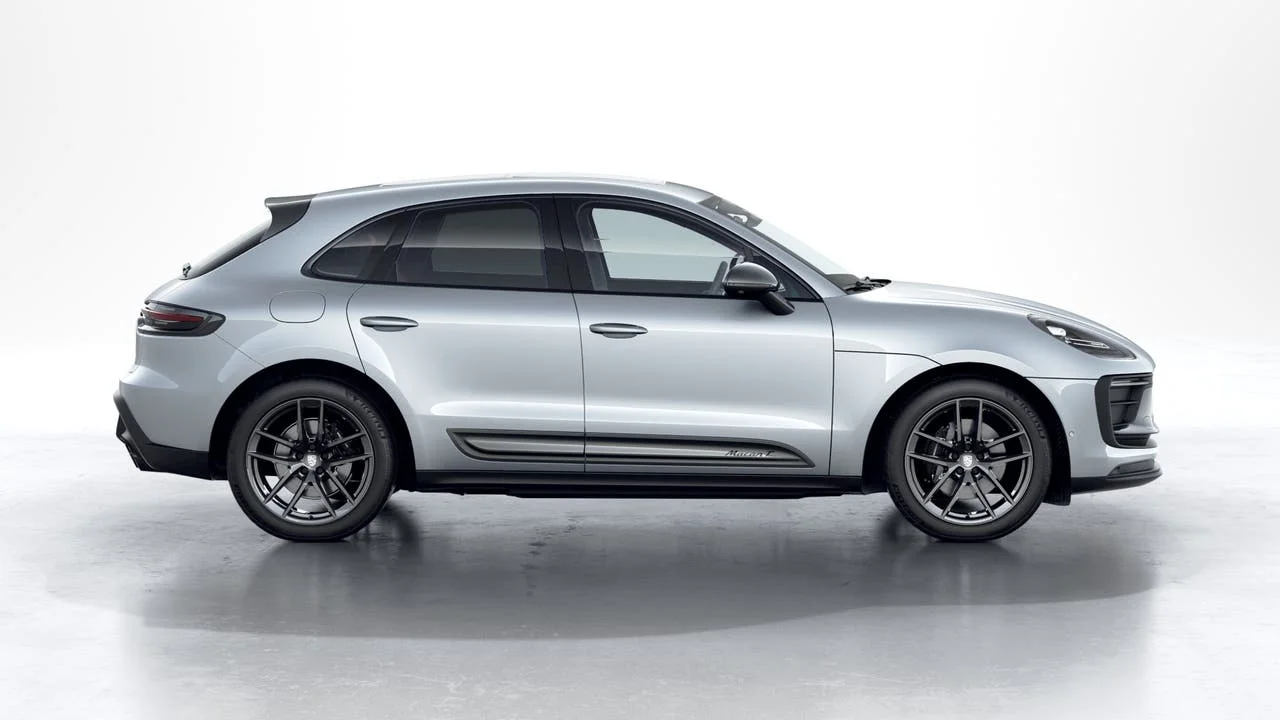 New 2026 Dolomite Silver Metallic Porsche T image 6