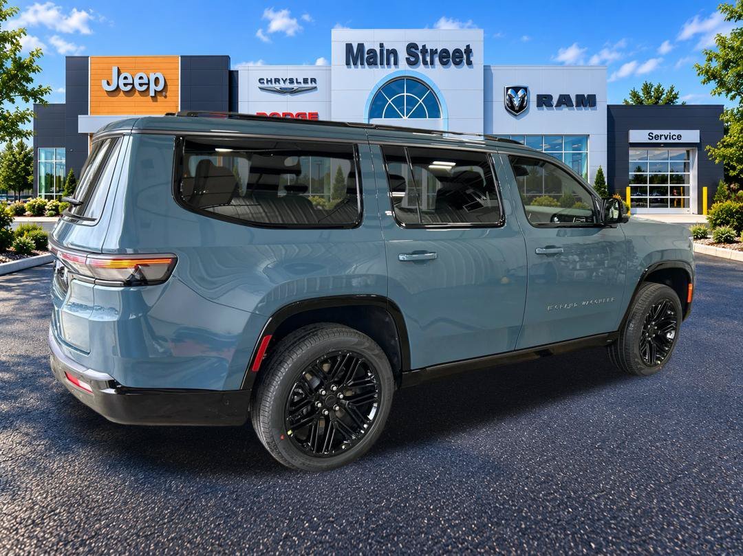 New 2026 Steel Blue Exterior Paint Jeep Limited Reserve image 5