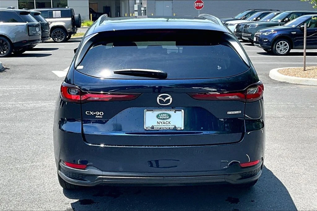 Used 2026 Blue Mazda 3.3 Turbo Select image 3