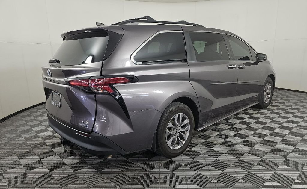 Used 2021 Gray Toyota XLE image 11
