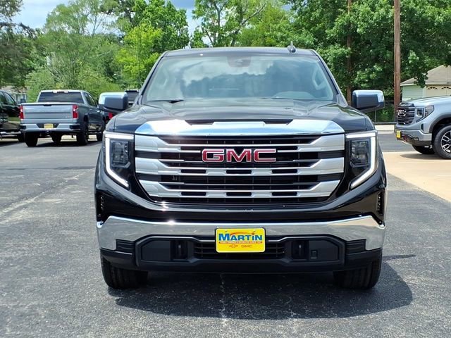 2026 GMC Sierra 1500 SLE - Photo 2