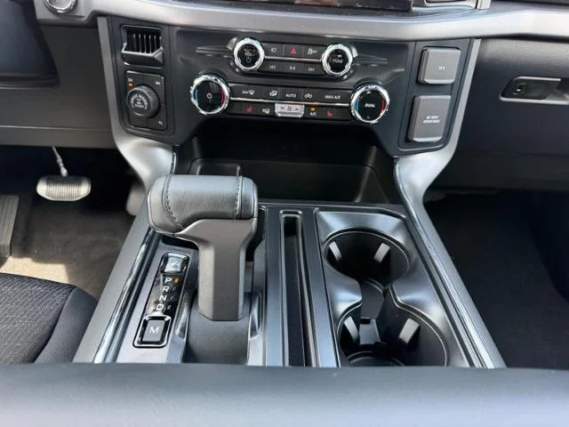 New 2026 Carbonized Gray Metallic Ford XLT image 39