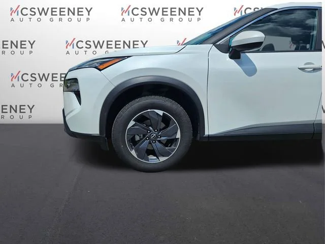 Used 2024 White Nissan SV image 27