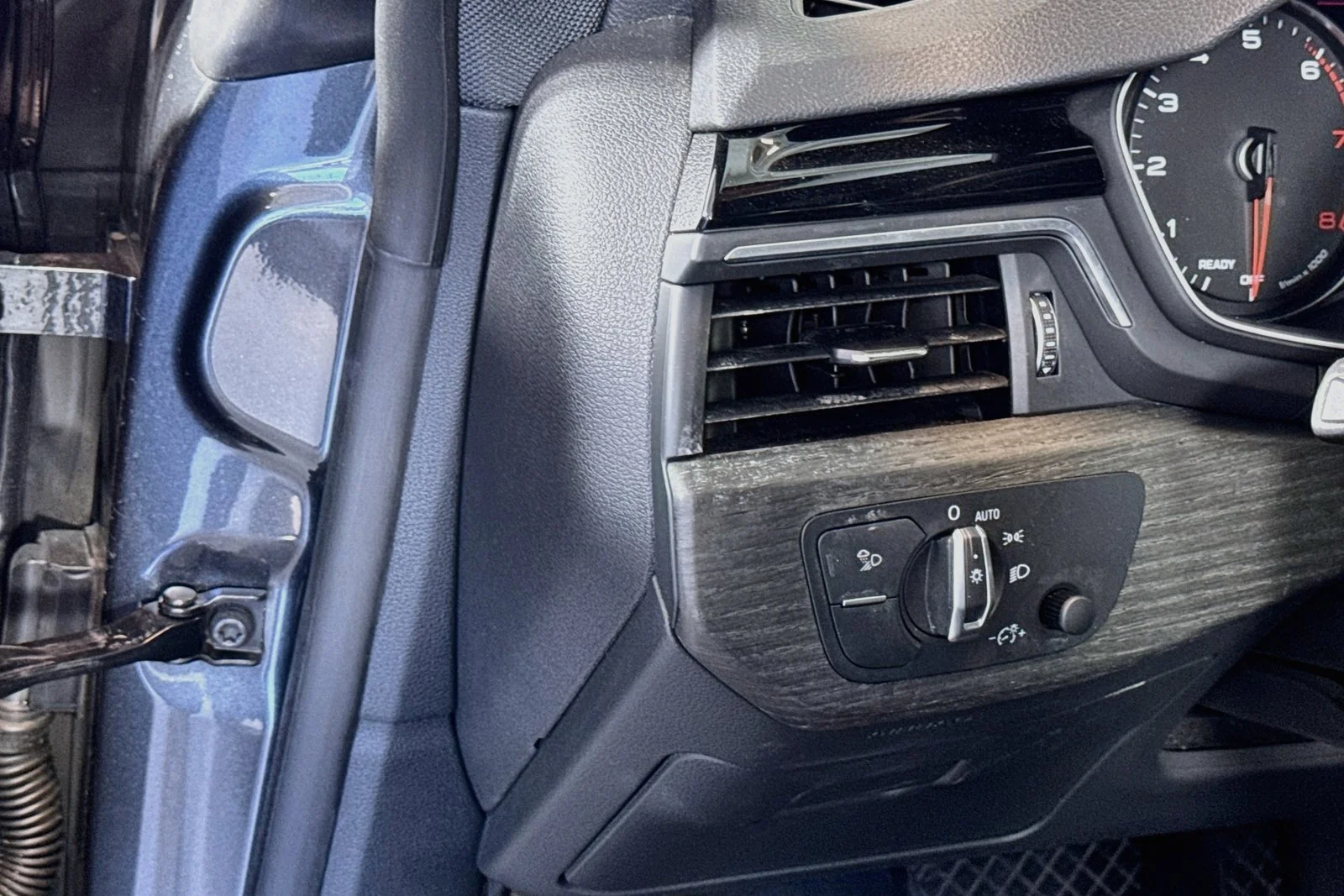 Used 2024 Gray Audi S line Premium image 10