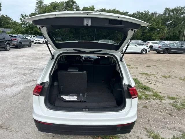 Used 2019 Pure White Volkswagen 2.0T SEL R-Line image 8