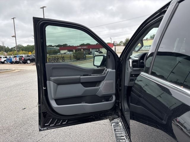 2025 Ford F-150 Lariat - Photo 12