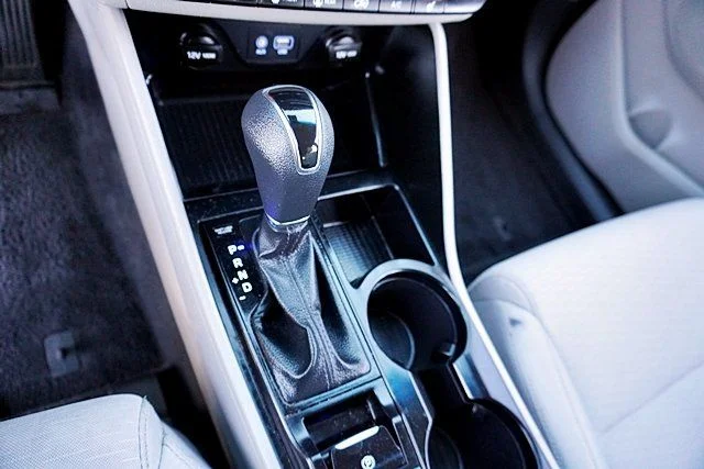 Used 2019 White Hyundai Value image 29