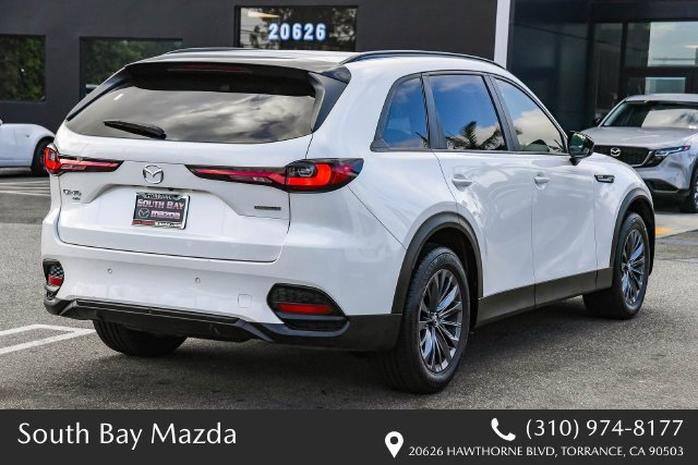 Certified Used 2025 White Mazda 3.3 Turbo Preferred image 6