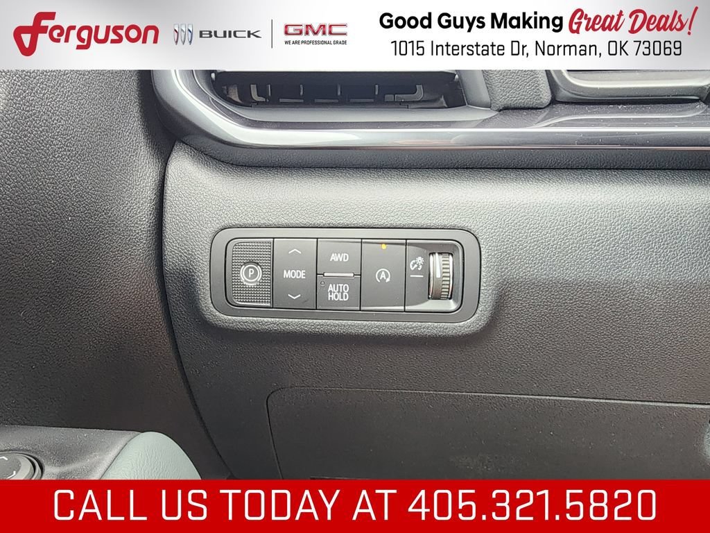 2027 GMC Terrain AT4 - Photo 18