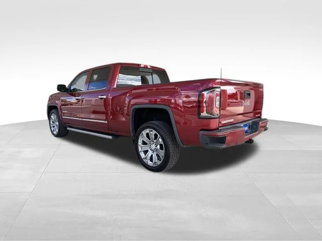 Used 2018 Red GMC Denali image 5