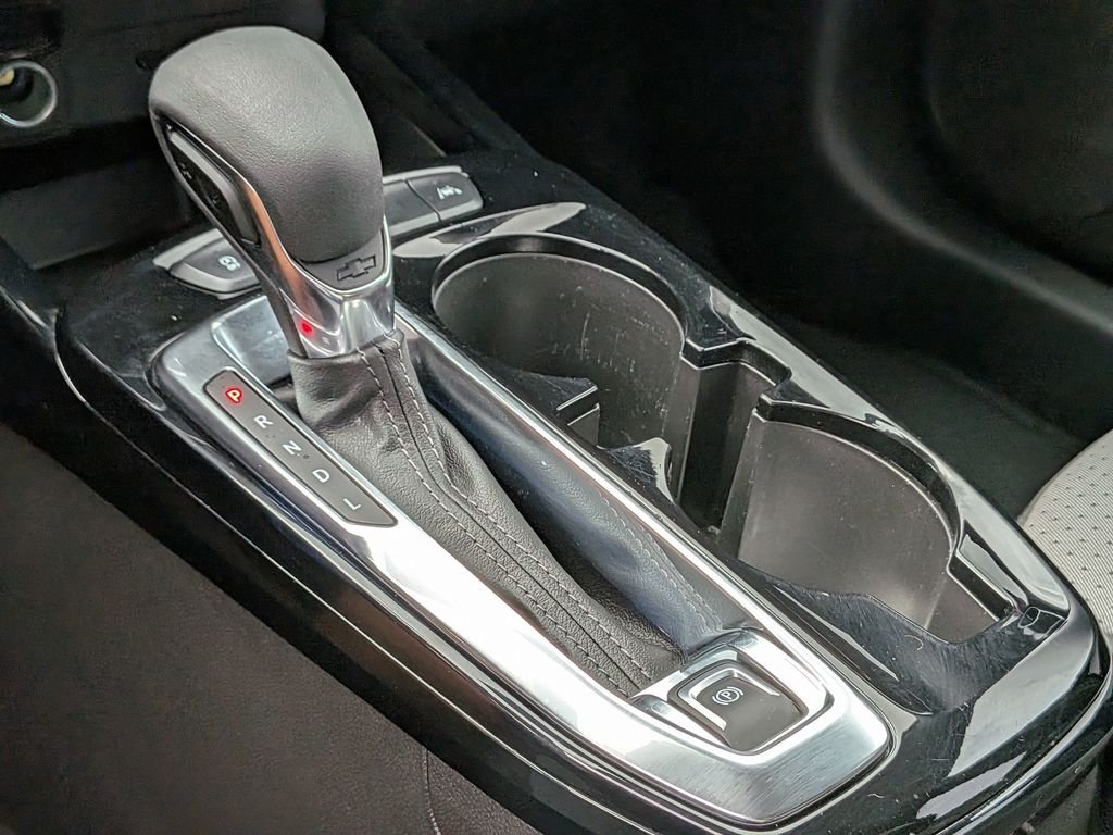 Used 2025 Red Chevrolet LT image 20