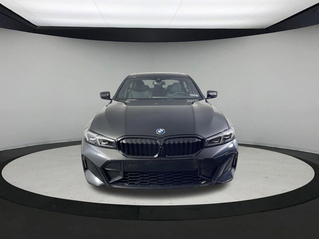 New 2026 Black Sapphire Metallic BMW 330i xDrive image 2