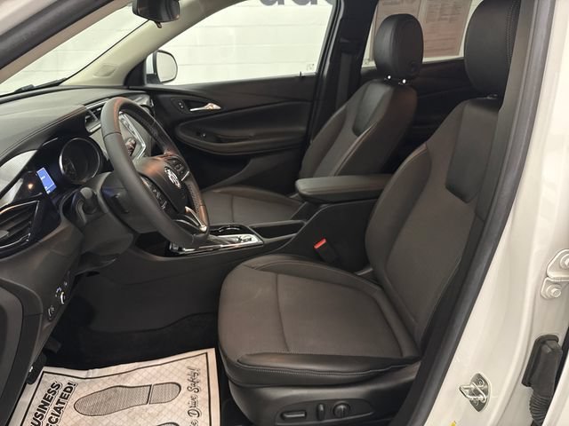 Used 2023 SUMMIT WHITE Buick Preferred image 11