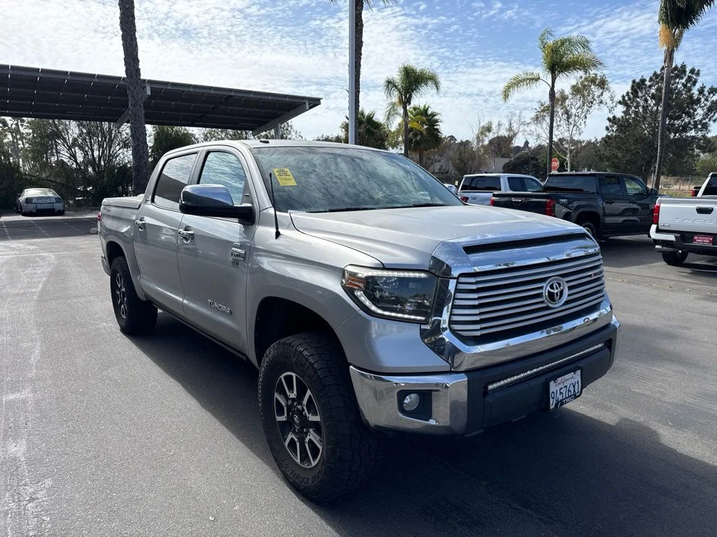 Used 2014 Silver Toyota Limited image 2
