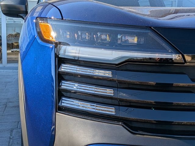 New 2026 Deep Blue Pearl Nissan S image 8