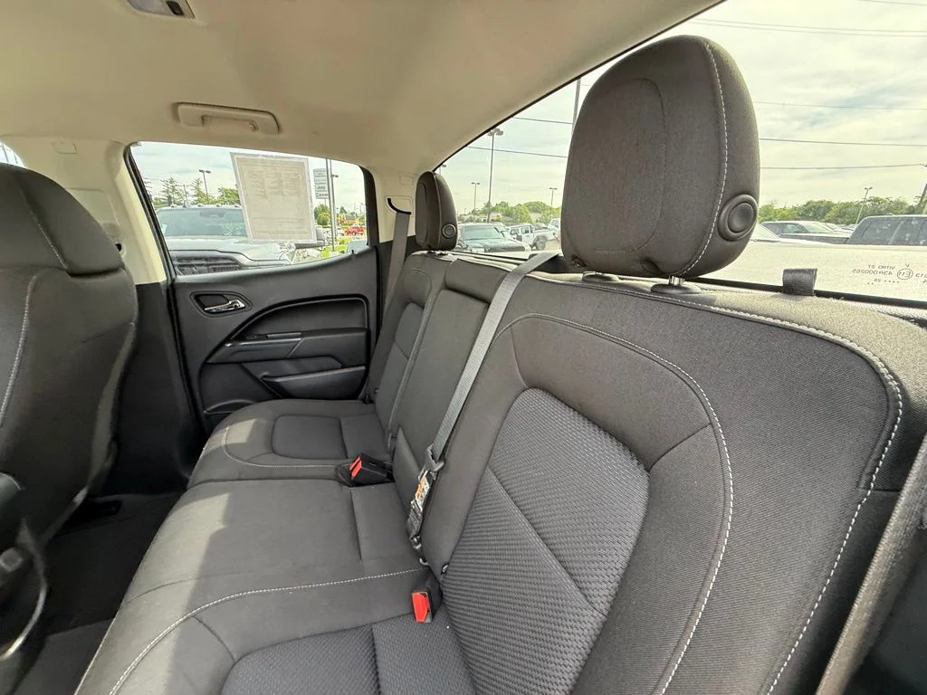 Used 2020 Black Chevrolet LT image 24