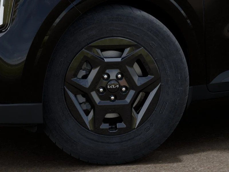 New 2026 Aurora Black Pearl Kia LXS image 9