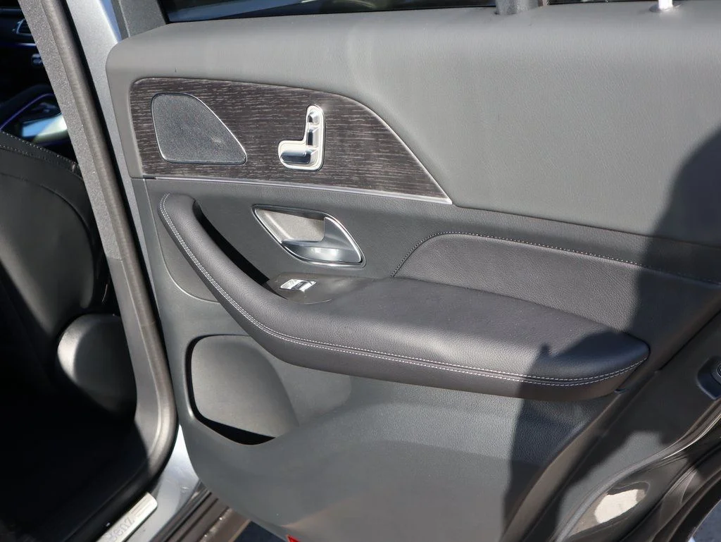 Used 2026 Selenite Gray Metallic Mercedes-Benz GLE 350 image 17
