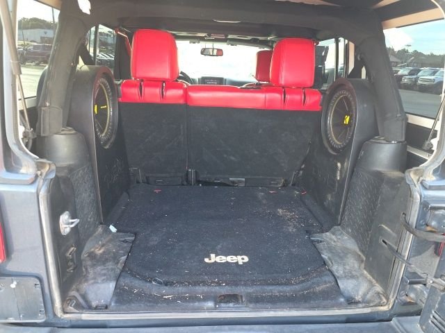 Used 2017 Gray Jeep Unlimited Sport image 11