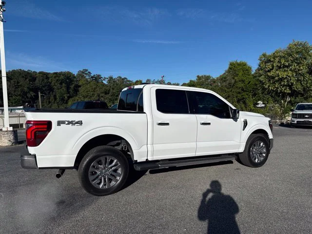 Used 2024 Oxford White Ford Lariat image 3