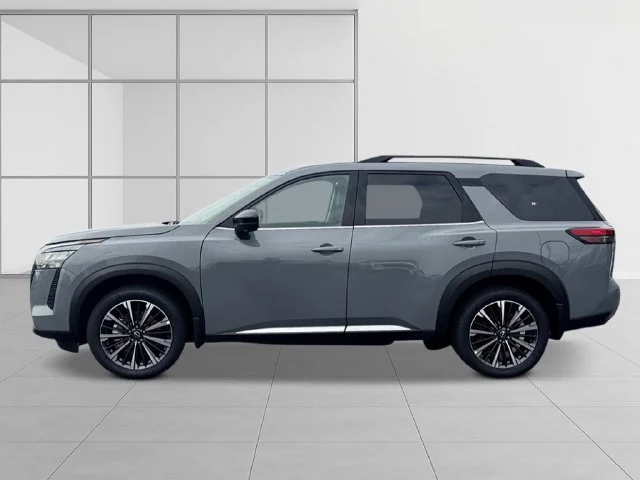 New 2026 Boulder Gray Pearl Nissan Platinum image 3