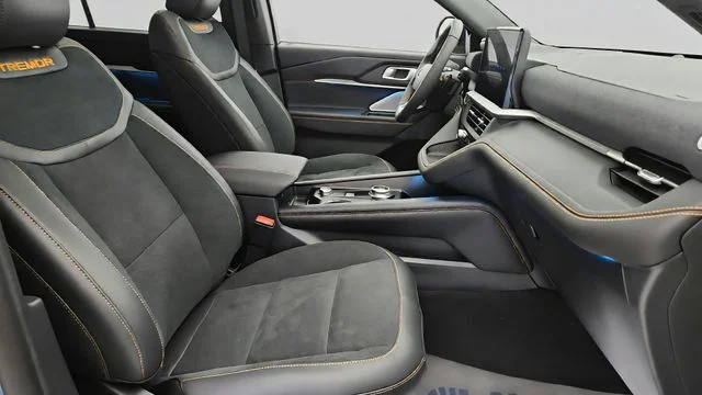 New 2026 Vapor Blue Metallic Ford Tremor® image 52