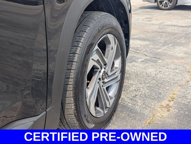 Certified Used 2023 Black Hyundai SE image 34