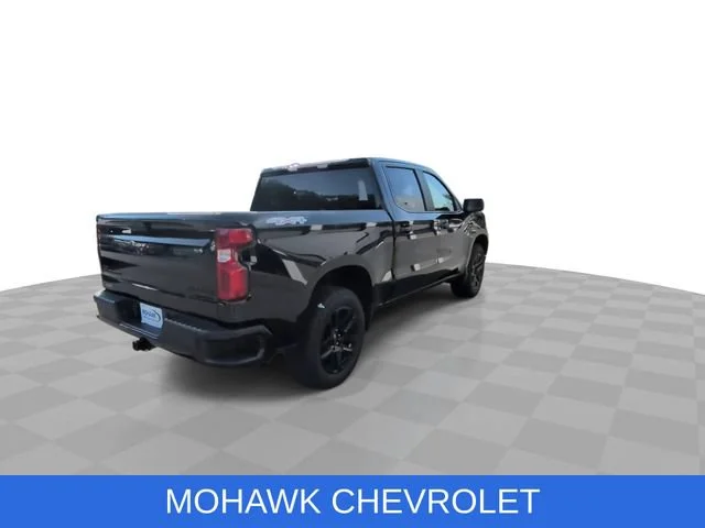 Used 2022 BLACK Chevrolet Custom image 8