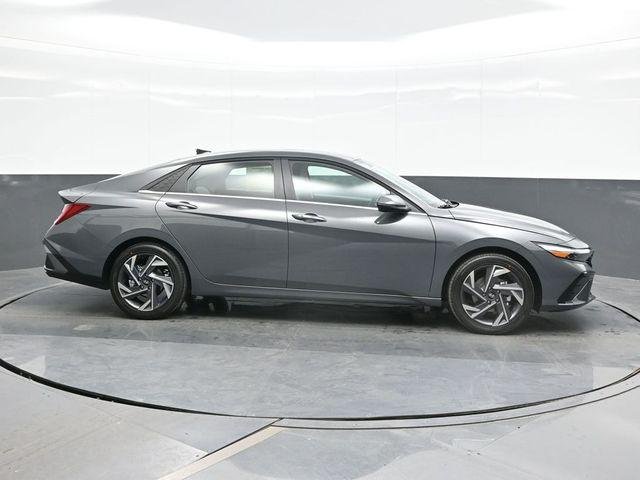 New 2026 Gray Hyundai Limited image 8