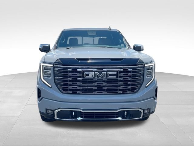 Used 2025 Gray GMC Denali Ultimate image 3