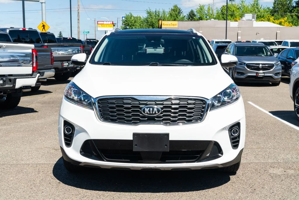 Used 2020 White Kia EX image 2