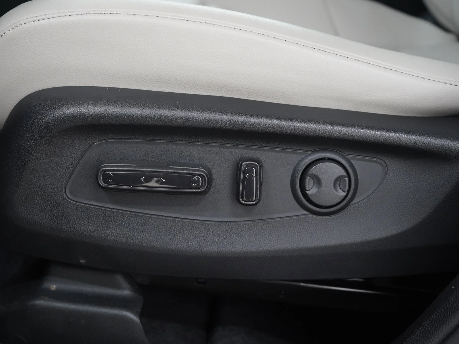Used 2024  Honda 5D WAGON EX-L AWD image 27