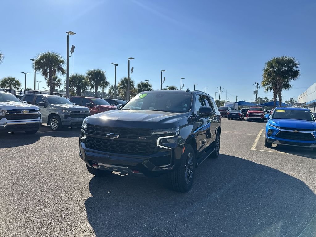 Used 2024 Dark Ash Metallic Chevrolet Z71 image 12