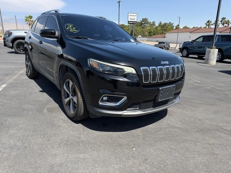 2019 Jeep Cherokee Limited 4X4's photo