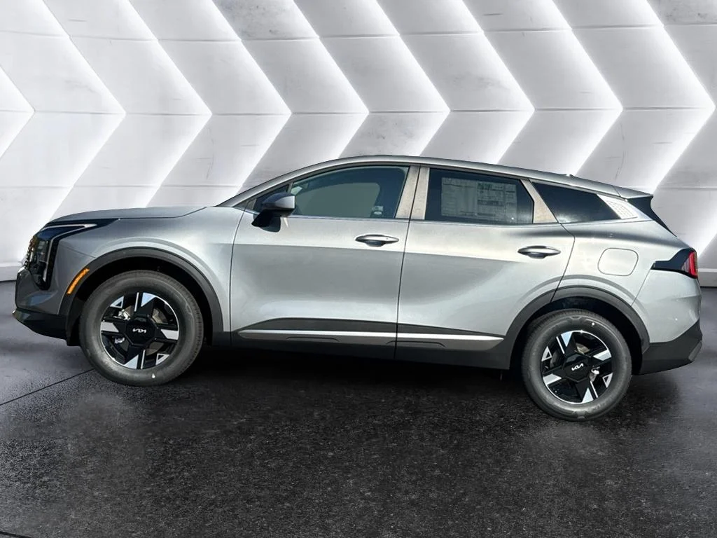 New 2026 Steel Gray Kia LX image 8