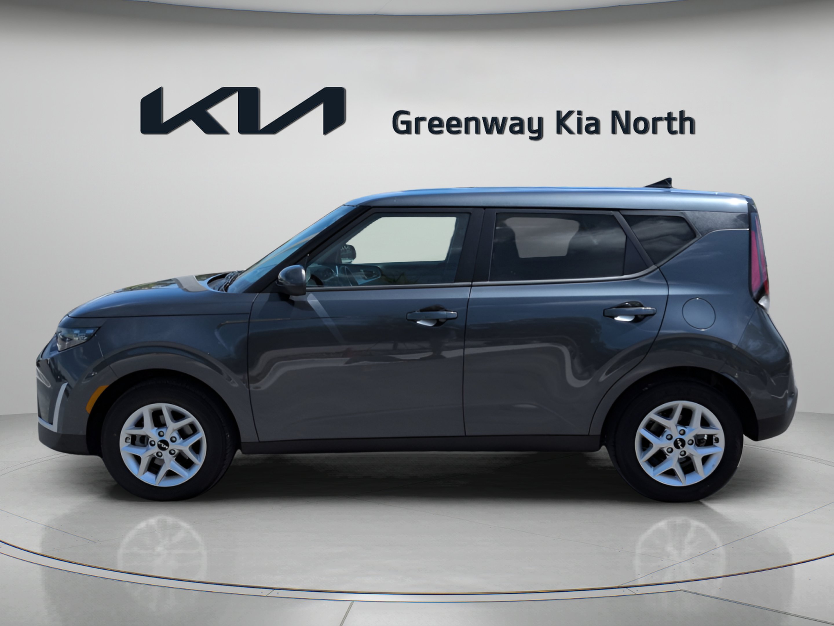 Used 2025 Gray Kia LX image 5