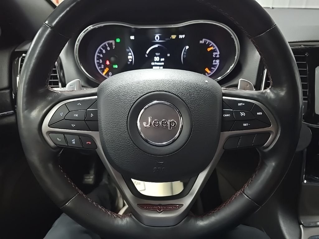 Used 2021 Red Line Jeep Trailhawk image 19