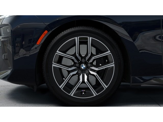 New 2026 Carbon Black Metallic BMW 740i xDrive image 7